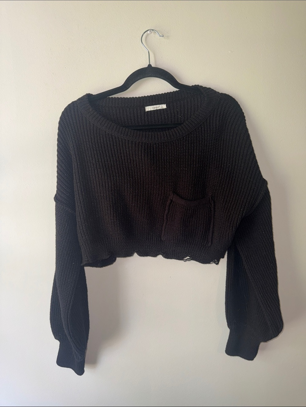 Timing Cropped Crew Sweater in Black
